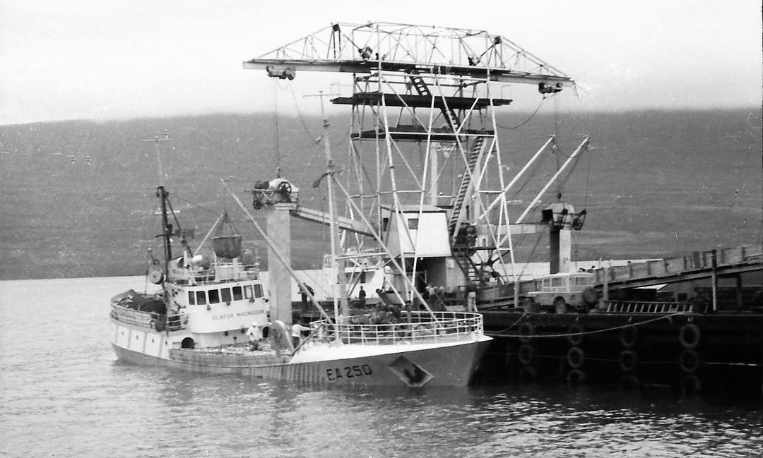 1962, löndun Krossanesi